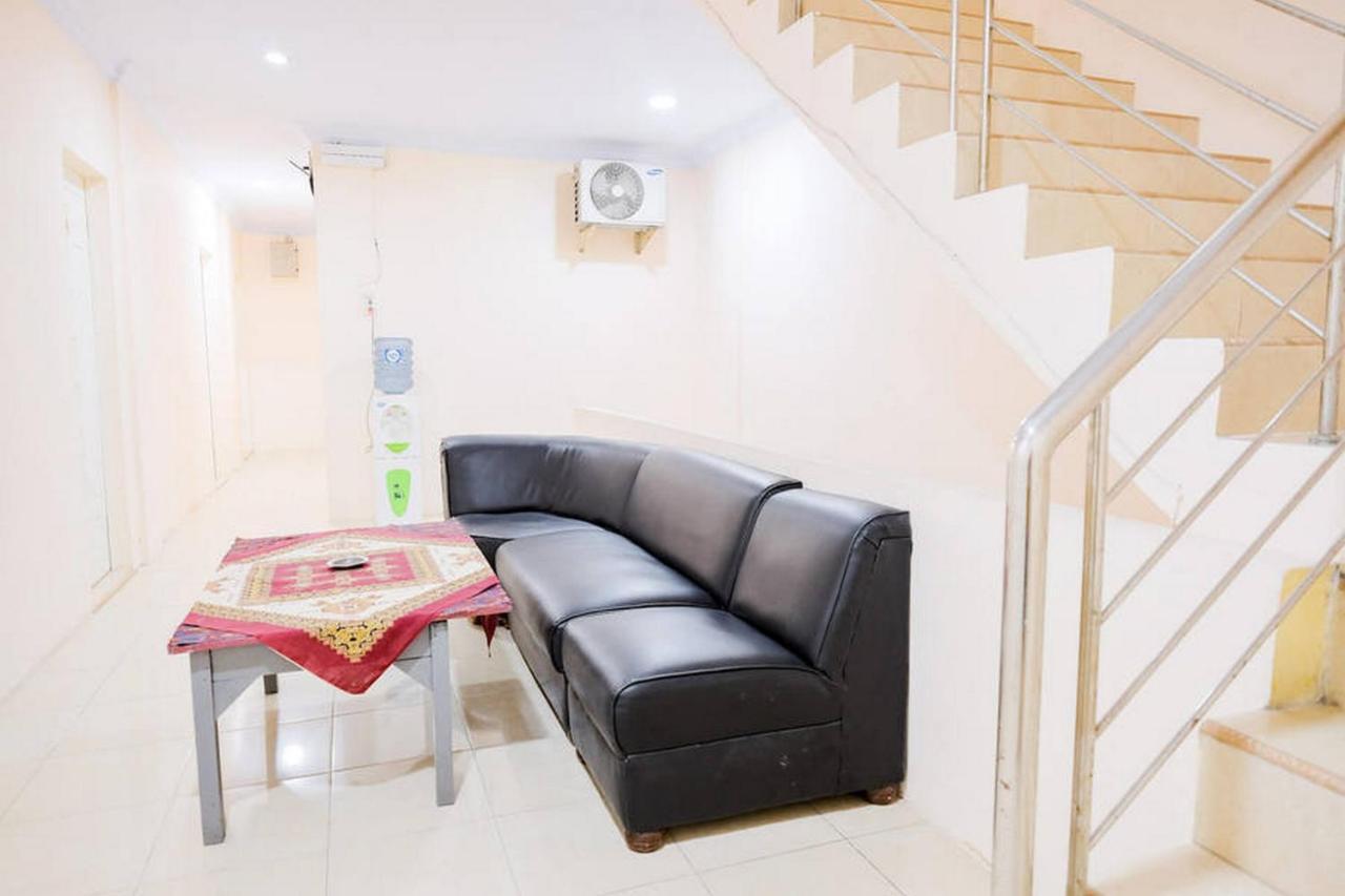 Waringin Residence Redpartner Medan Dış mekan fotoğraf